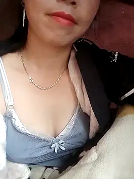 hera-00 online show from November 8, 2025, 2:56 am