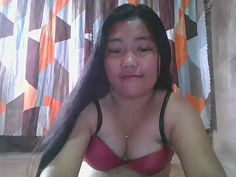 Snapshot of nikki_zapphire chatting on March 12, 2026, 3:34 am nikki zapphire online show from March 12, 2026, 3:34 am