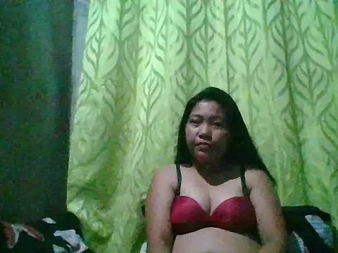 Snapshot of nikki_zapphire chatting on March 28, 2026, 4:06 pm nikki zapphire online show from March 28, 2026, 4:06 pm