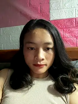 Snapshot of Kieu_xxx chatting on October 16, 2025, 2:18 pm Kieu xxx online show from October 16, 2025, 2:18 pm