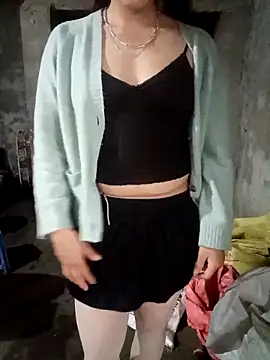 Snapshot of Phuong_xxx chatting on December 21, 2025, 1:13 am Phuong xxx online show from December 21, 2025, 1:13 am