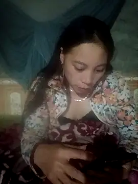 Snapshot of Phuong_xxx chatting on December 21, 2025, 1:18 pm Phuong xxx online show from December 21, 2025, 1:18 pm