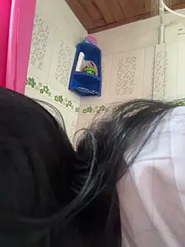 Mia salinass online show from January 15, 2026, 7:28 pm