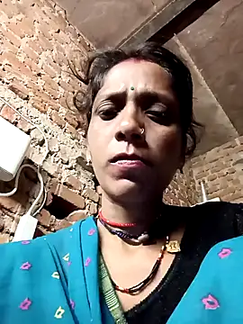 Snapshot of Xx_pooja chatting on October 4, 2025, 7:45 pm Xx pooja online show from October 4, 2025, 7:45 pm