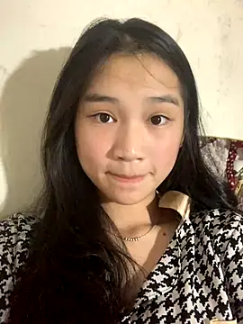 -Lie-06 online show from November 8, 2025, 10:26 am