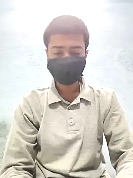 GirlsCrush  online show from November 10, 2025, 5:56 pm