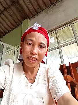 me-cute online show from October 3, 2025, 6:43 am