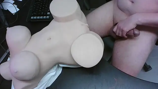 sissy saski online show from January 6, 2026, 4:00 pm