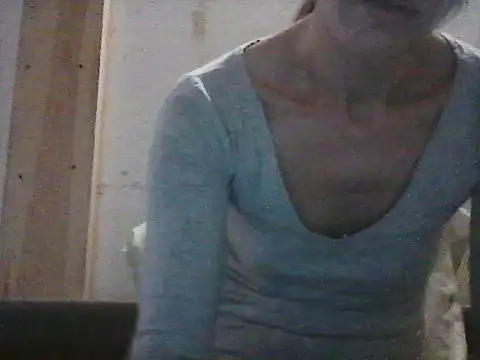 Snapshot of Milana38 chatting on March 26, 2026, 6:02 pm Milana38 online show from March 26, 2026, 6:02 pm