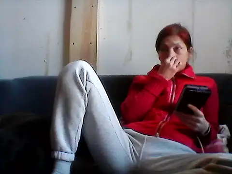 Snapshot of Milana38 chatting on March 27, 2026, 7:14 am Milana38 online show from March 27, 2026, 7:14 am