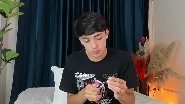 Snapshot of Jack_Noir chatting on September 16, 2025, 1:45 pm Jack Noir online show from September 16, 2025, 1:45 pm