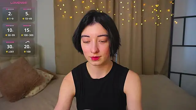 JuanaFriesz online show from February 10, 2026, 9:24 am