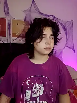 Snapshot of damienbeltmonth chatting on November 4, 2025, 9:52 am damienbeltmonth online show from November 4, 2025, 9:52 am