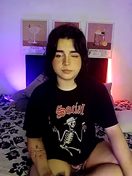 Snapshot of damienbeltmonth chatting on November 17, 2025, 9:42 pm damienbeltmonth online show from November 17, 2025, 9:42 pm