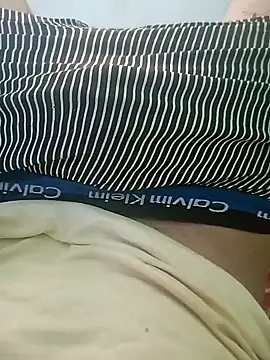 Snapshot of boy_arabe_20 chatting on September 25, 2025, 11:03 am boy arabe 20 online show from September 25, 2025, 11:03 am