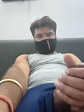 Snapshot of bigdick_lickingexpert08 chatting on November 2, 2025, 5:37 pm bigdick lickingexpert08 online show from November 2, 2025, 5:37 pm