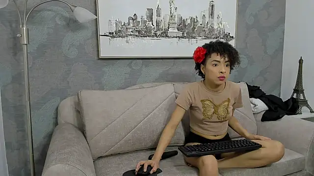 Lucia jane online show from November 11, 2025, 8:42 pm