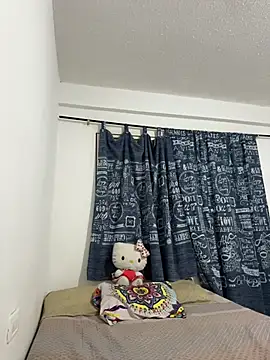 Snapshot of aliciia_23 chatting on November 13, 2025, 1:59 am aliciia 23 online show from November 13, 2025, 1:59 am