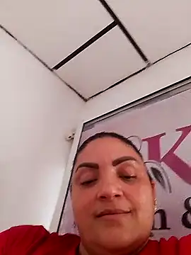 tiffany Johnson1 online show from October 28, 2025, 7:05 pm