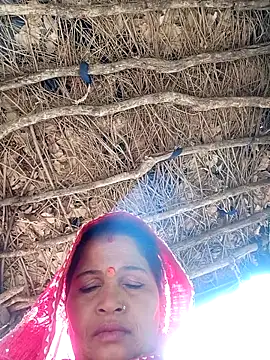 Manavi x online show from December 20, 2025, 9:27 am