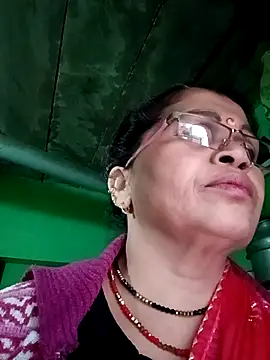 Manavi x online show from February 1, 2026, 12:26 pm