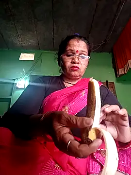 Manavi x online show from March 4, 2026, 9:15 am