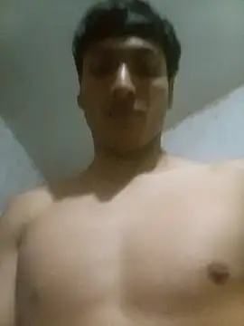 Snapshot of Bebicho14 chatting on November 16, 2025, 5:24 am Bebicho14 online show from November 16, 2025, 5:24 am