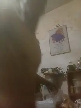 Snapshot of Bebicho14 chatting on December 19, 2025, 1:34 am Bebicho14 online show from December 19, 2025, 1:34 am