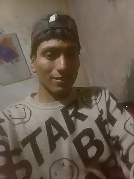 Snapshot of Bebicho14 chatting on December 21, 2025, 7:37 am Bebicho14 online show from December 21, 2025, 7:37 am