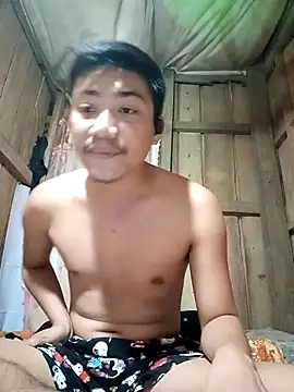 Snapshot of Hottie_pinoy21 chatting on September 19, 2025, 3:52 am Hottie pinoy21 online show from September 19, 2025, 3:52 am