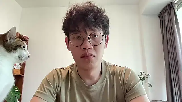 Passionatetwink2 online show from October 30, 2025, 8:38 am