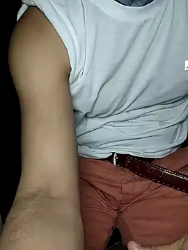 chocolate alone online show from September 26, 2025, 7:29 pm