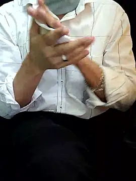 chocolate alone online show from December 2, 2025, 9:25 am