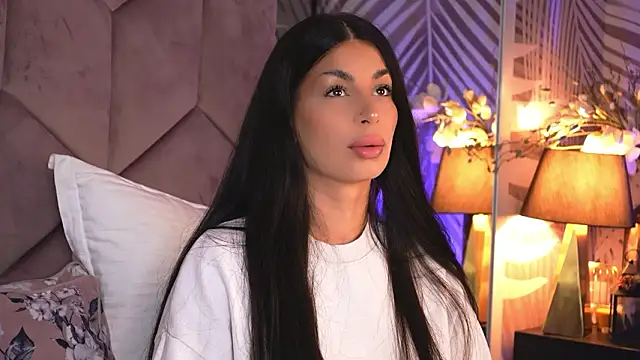 Snapshot of EvaRhea chatting on February 12, 2026, 3:56 am EvaRhea online show from February 12, 2026, 3:56 am