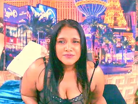 IndianSexyLady4u online show from September 14, 2025, 3:33 pm