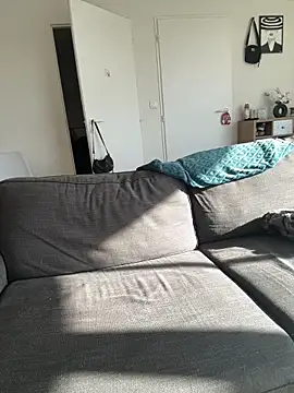 DouceAngela69 online show from April 15, 2026, 4:36 pm