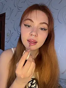 Snapshot of LunaMillie chatting on February 23, 2026, 11:29 am LunaMillie online show from February 23, 2026, 11:29 am