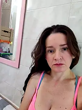 Snapshot of _anita_rojas chatting on December 20, 2025, 3:19 pm anita rojas online show from December 20, 2025, 3:19 pm