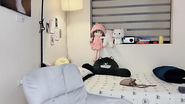 Snapshot of MaiLiiil chatting on January 12, 2026, 1:38 pm MaiLiiil online show from January 12, 2026, 1:38 pm