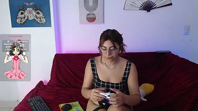 Laramucci online show from December 5, 2025, 7:32 pm