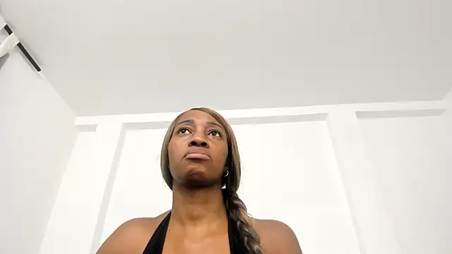 Snapshot of Ebony_danik chatting on October 18, 2025, 2:47 am Ebony danik online show from October 18, 2025, 2:47 am