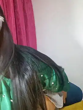 SofiiMilf online show from June 3, 2026, 2:36 am