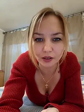 VeroLoverx online show from October 13, 2025, 2:17 pm