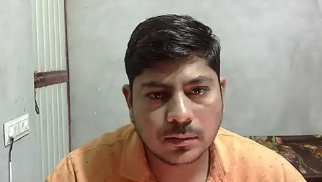 Ajmersingh335512 online show from April 14, 2026, 4:13 pm