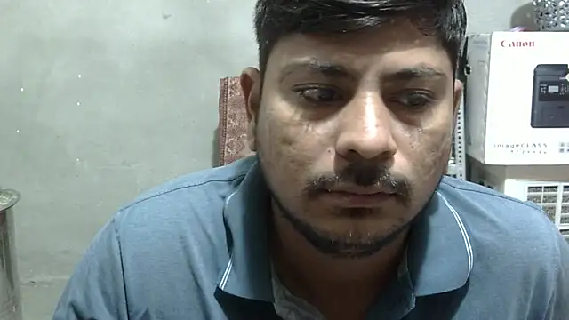Ajmersingh335512 online show from May 15, 2026, 3:08 pm