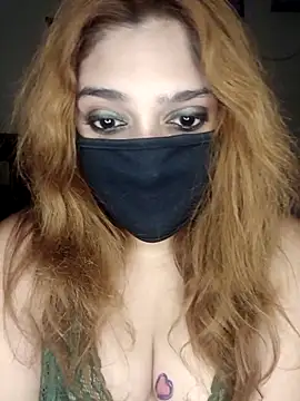 Snapshot of Queen-kohinoor chatting on September 21, 2025, 8:54 pm Queen-kohinoor online show from September 21, 2025, 8:54 pm