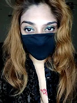 Snapshot of Queen-kohinoor chatting on October 12, 2025, 10:14 am Queen-kohinoor online show from October 12, 2025, 10:14 am