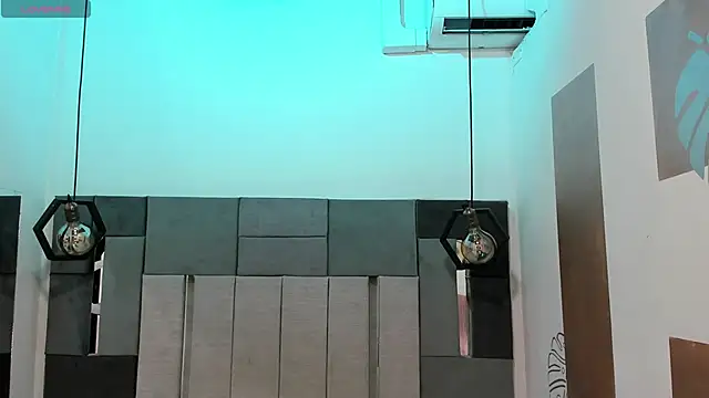 VictoriaDuart online show from February 22, 2026, 8:29 pm