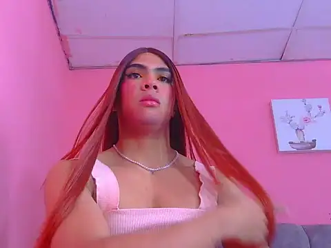 Snapshot of Coral_Santana_x chatting on September 19, 2025, 3:34 pm Coral Santana x online show from September 19, 2025, 3:34 pm