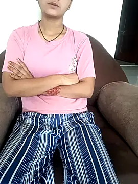 Snapshot of Student_girl2 chatting on September 15, 2025, 4:45 am Student girl2 online show from September 15, 2025, 4:45 am